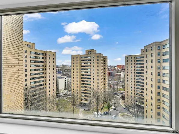 3 Fordham Hill Oval image 21 of 29