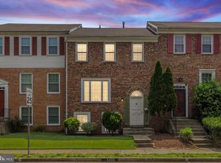 7433 Colton Ln, Manassas, VA 20109