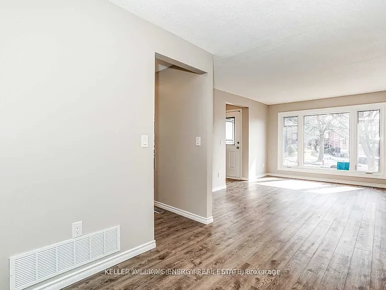 1296 Cherrydown Dr #MAIN — Photo 8