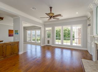 10544 Oak Bend Dr, Baton Rouge, LA 70809