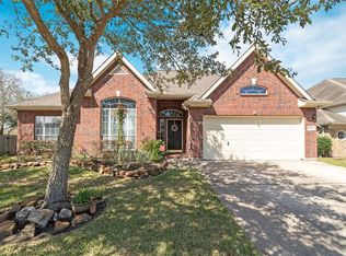 1406 Doral Ct, Baytown, TX 77523