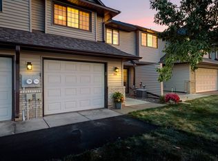 1514 Cottage Dr, Stillwater, MN 55082