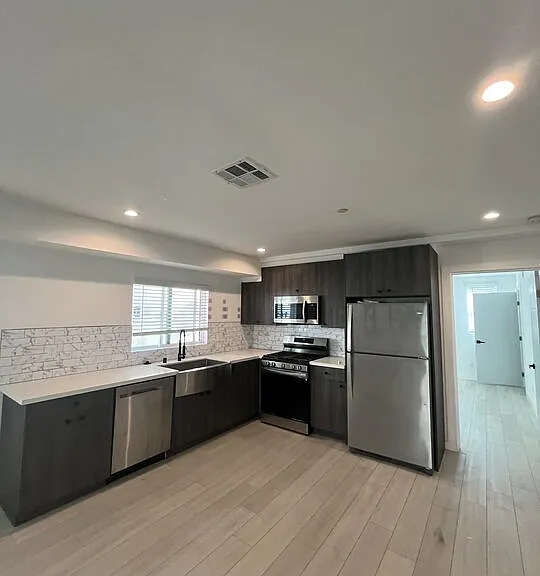 246 N Dillon St #248 — Photo 41