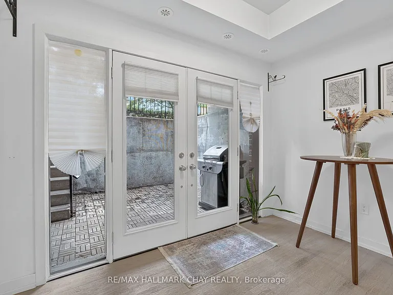 140 Broadview Ave #52 — Photo 4