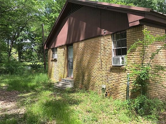 3rd image of 200 Kavanaugh St