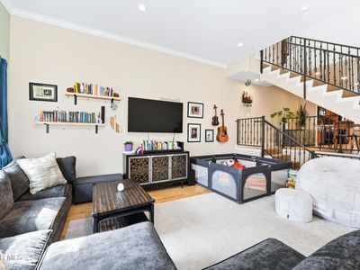 5241 Colodny Dr UNIT 104, Agoura Hills, CA, 91301