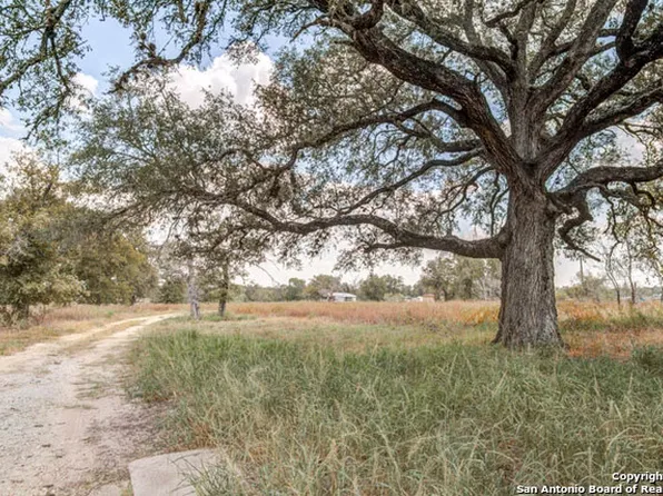 1585 #4 MOGFORD RD, San Antonio, TX 78264