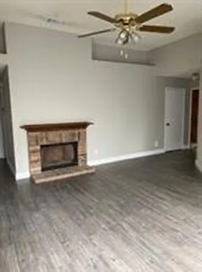 816 Wyndham Pl — Photo 4