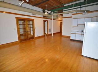 3656 N Lincoln Ave #B, Chicago, IL 60613