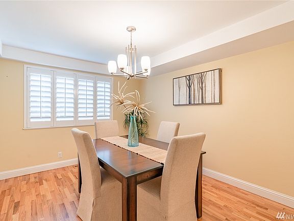 5th image of 2119 172nd Ave NE