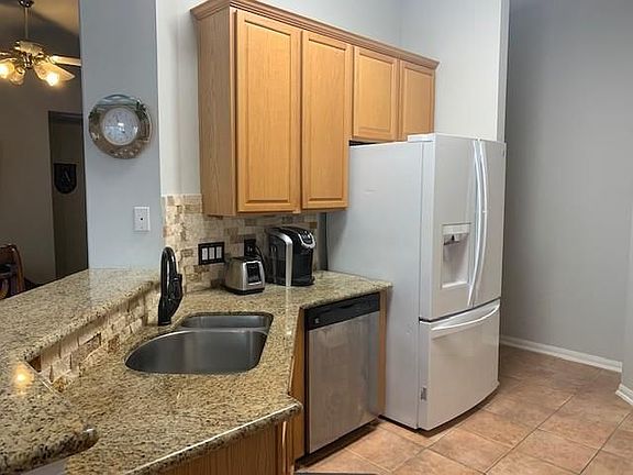 3rd image of 1715 Candleston Ln
