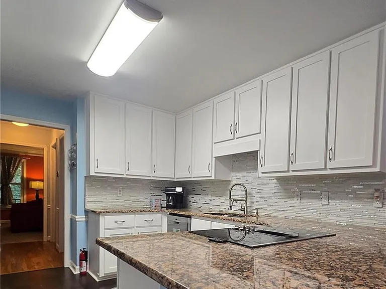1174 Arbor Hill Rd — Photo 9