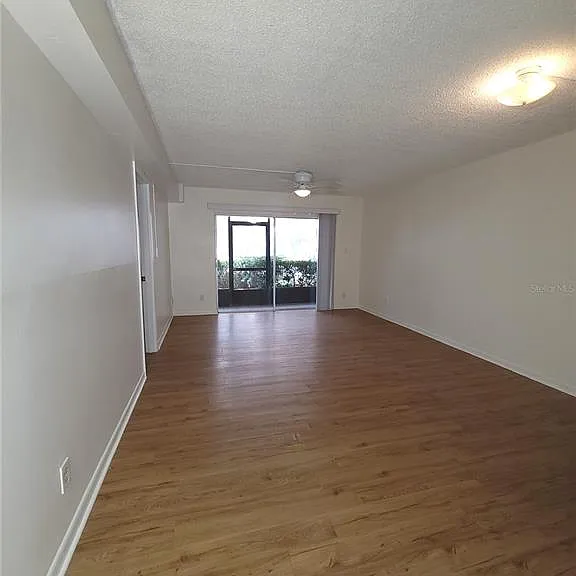 7606 Abbey Ln #208 — Photo 6