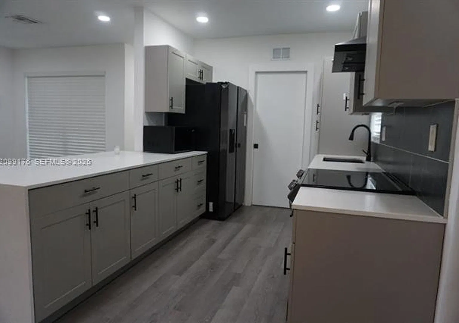 305 NW 122nd St # 305, North Miami, FL 33168 — Photo 1