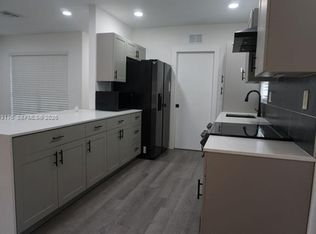 305 NW 122nd St #305, Miami, FL 33168