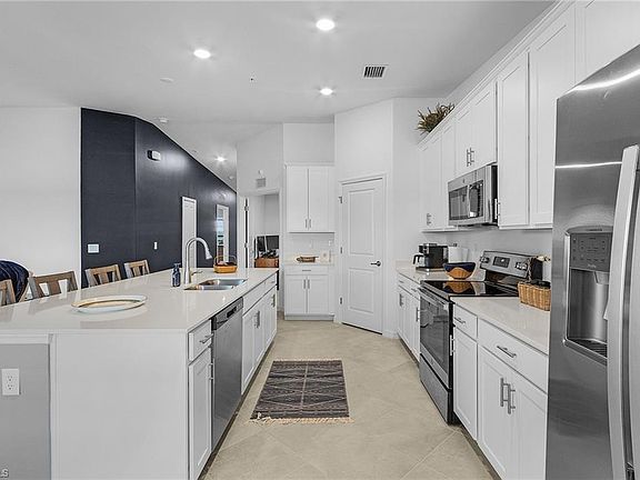 4th image of 5453 DOUBLE EAGLE CIR #3124