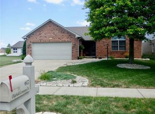 617 Oldefield Commons Dr, Greenwood, IN 46142