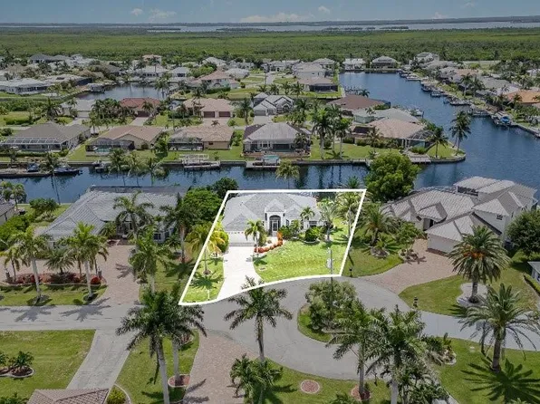 4012 SW 28th PL, CAPE CORAL, FL 33914
