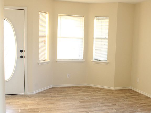 2nd image of 3412 Ulex Ave