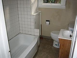 2nd image of 821 G St