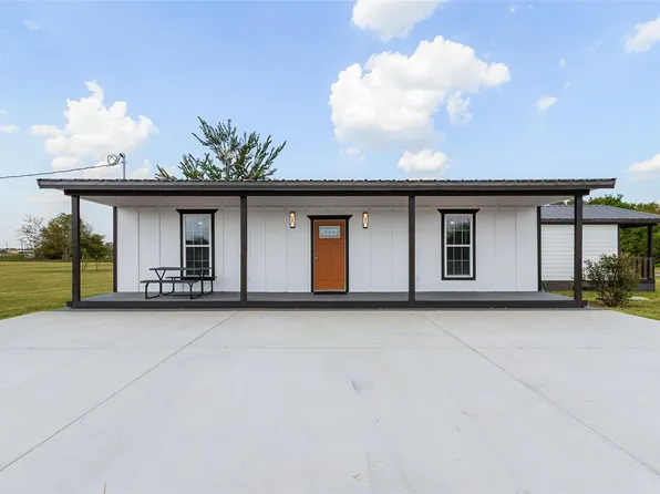 21113 Harrison Dr, Bedias, TX 77831