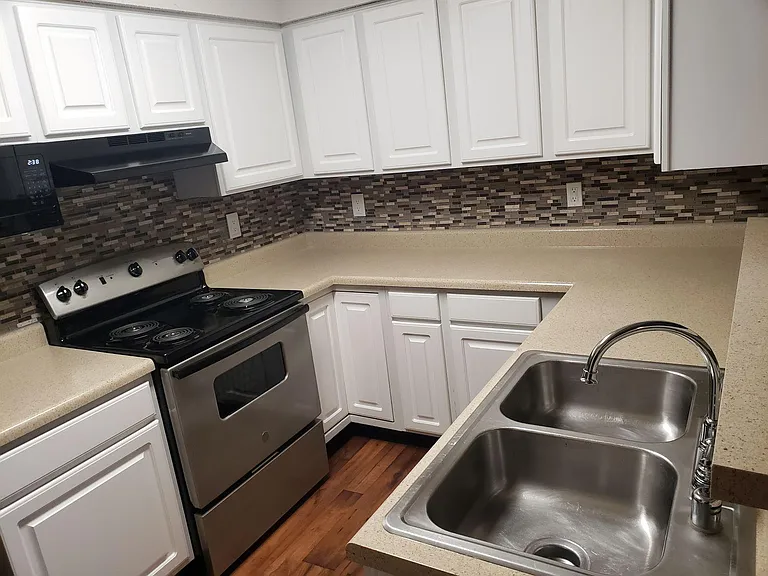 Pinnacle Woods — Photo 32