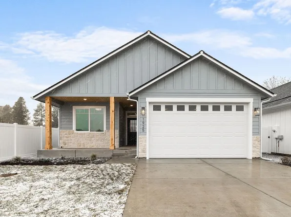1925 N Jakeman Ct, Greenacres, WA 99016