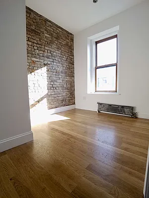 Rented by Compass | media 22