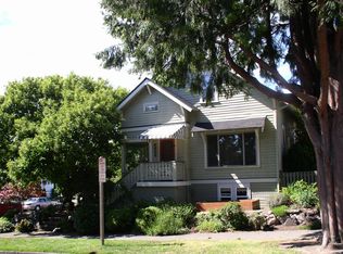 1600 N 49th St, Seattle, WA 98103