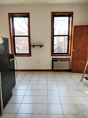 Rented by Voro, LLC | media 7