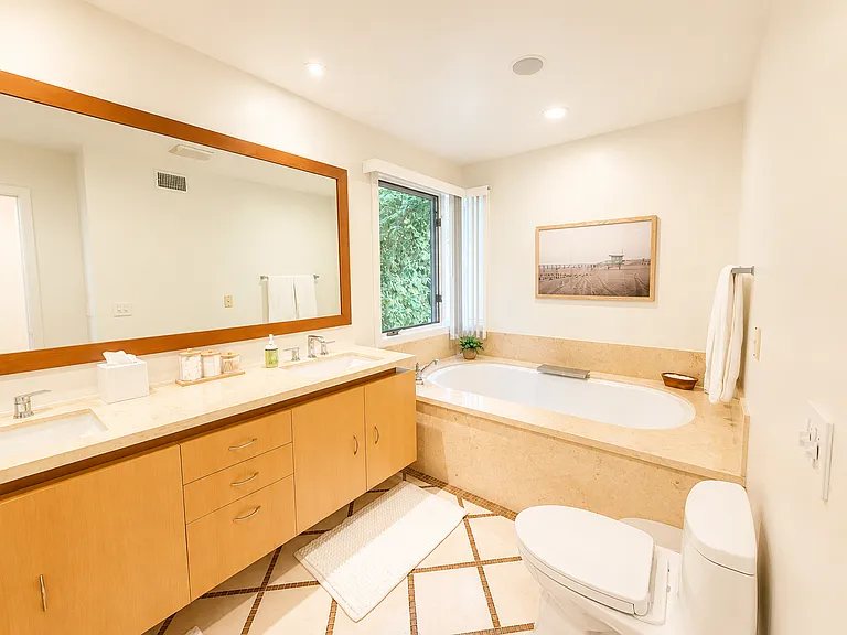2242 Circle Dr — Photo 12
