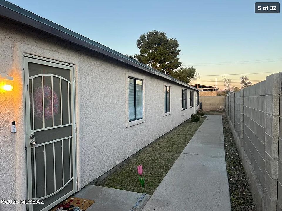 1st image of 113 W Corona Rd