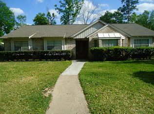 511 Enchanted Trail Dr, Spring, TX 77388