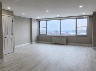 151 Tremont St APT 18M, Boston, MA 02111