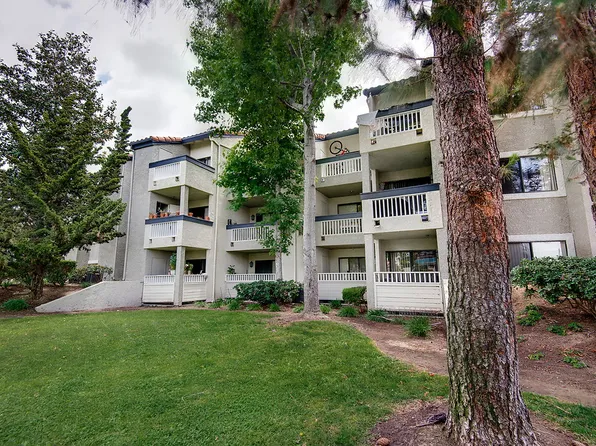 Parkside Court