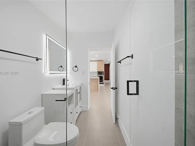 12471 SW 190th Ter — Photo 15