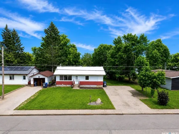 737 Sumner STREET, Esterhazy, SK S0A 0X0