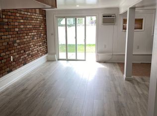 73 E Marine Ave, Lindenhurst, NY 11757