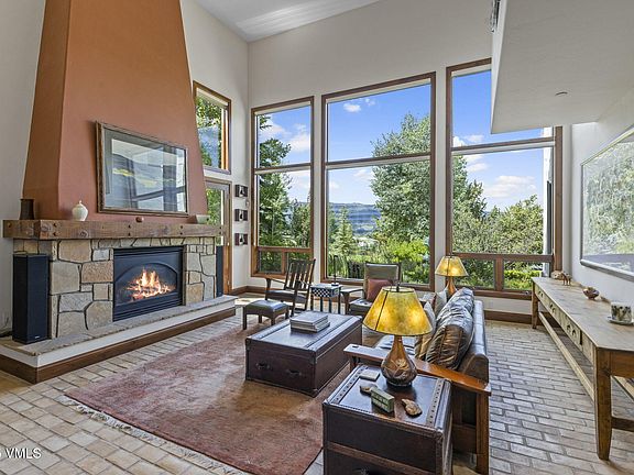2nd image of 225 Alcazar Dr