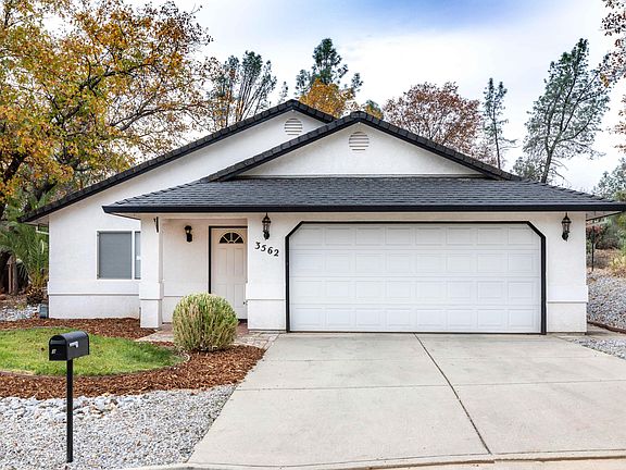 2nd image of 3562 Altus St