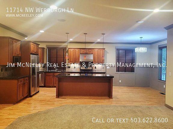 3rd image of 11714 NW Werburgh Ln