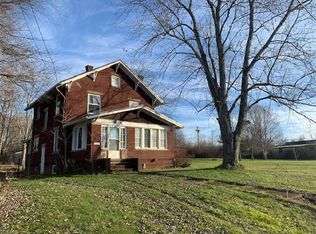 1135 S Johnson Rd, Sebring, OH 44672