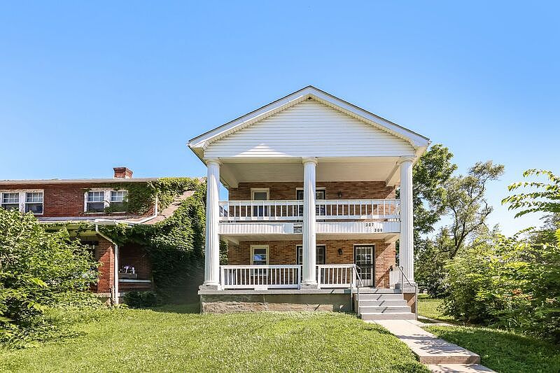 1st image of 307-309 Delaware Ave #307