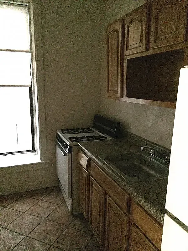 Building Photo - 127 W 137th St #1E