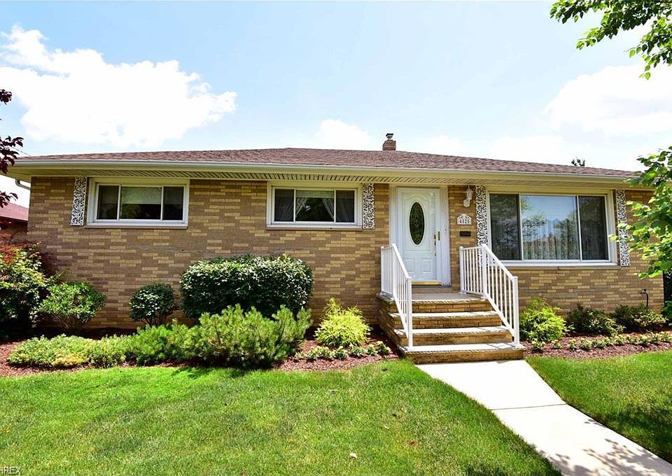 1st image of 4825 Bentwood Dr
