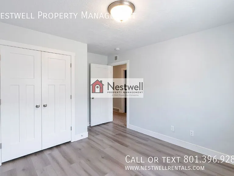 3596 E Ruby Ln — Photo 17