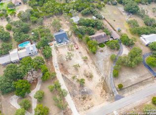 8223 Foxcross Dr, Spring Branch, TX 78070