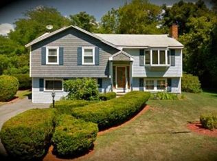 214 Berkeley Ave, Lowell, MA 01852