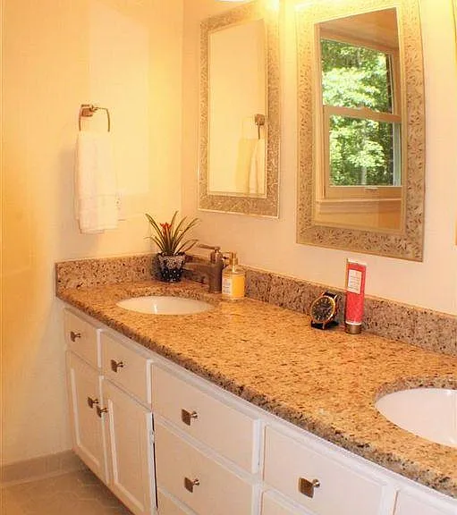4537 Kerley Rd — Photo 4