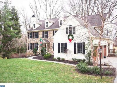 4 Browns Ln, Villanova, PA, 19085